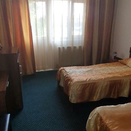 Hostel Stadion Zalău Eksteriør bilde